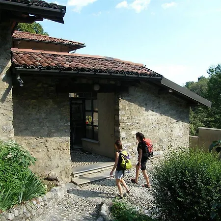 호스텔 Cascina Respau 코모