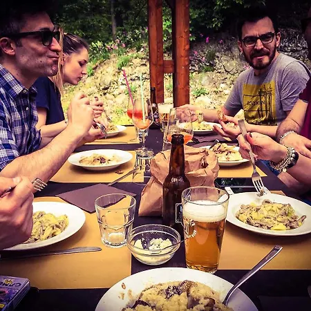 Cascina Respaù Hostal *