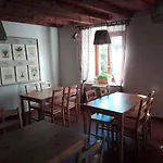 بيت شباب Cascina Respau كومو